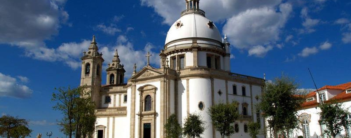Church  Joao Paulo II Hotel en Braga